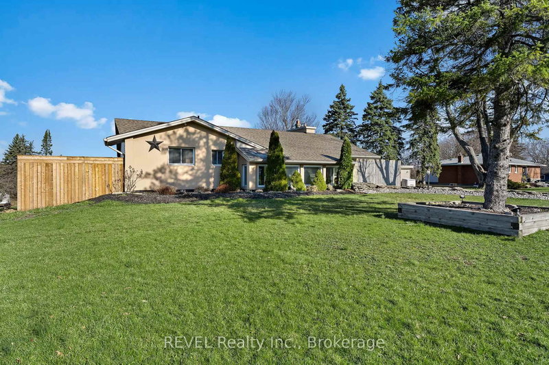 955 Ridge Rd N, Fort Erie, L0S 1N0 | Image 3