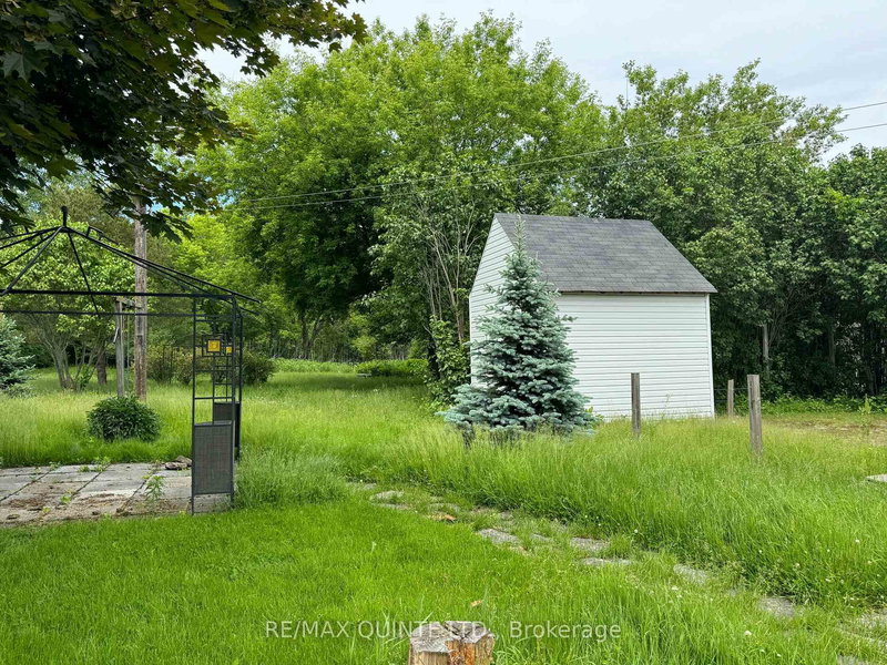 801 Old Highway 2