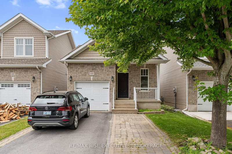 639 Walters St, Kingston, K7K 0B6 | Image 2