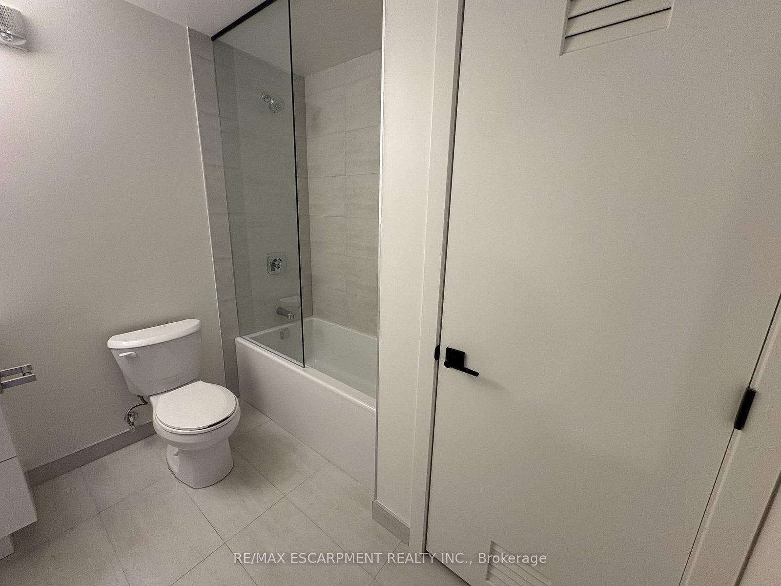 33 Erie Avenue, Unit 307 - Photo 9