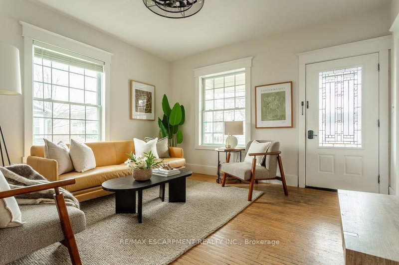 270 Beach Blvd, Hamilton, L8H 6W1 | Image 3