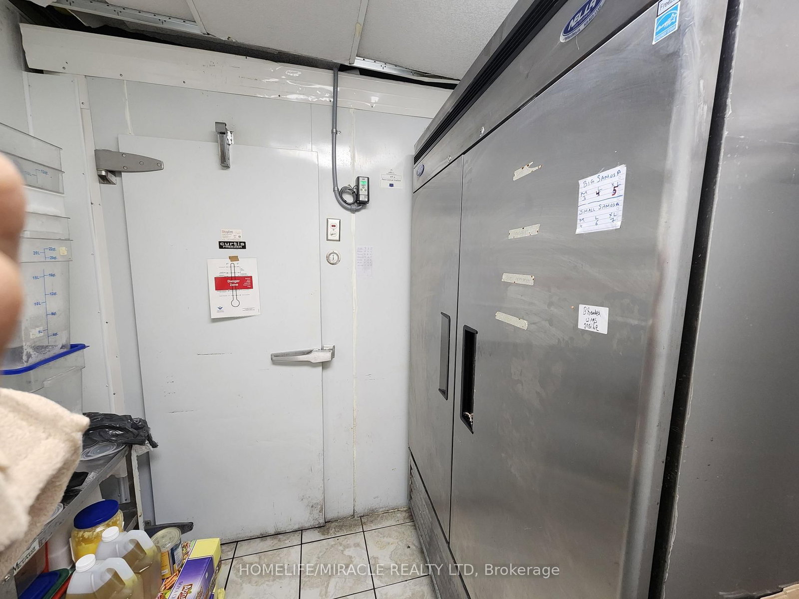 239 Weber Street N - Photo 7