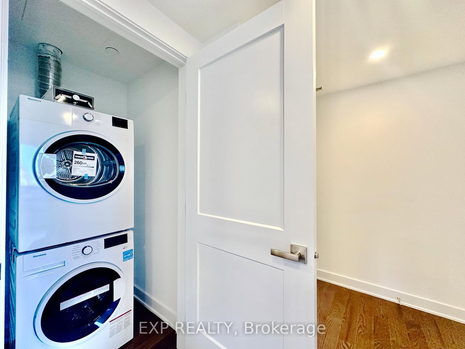 340 Queen Street, Unit 1301 - Photo 6