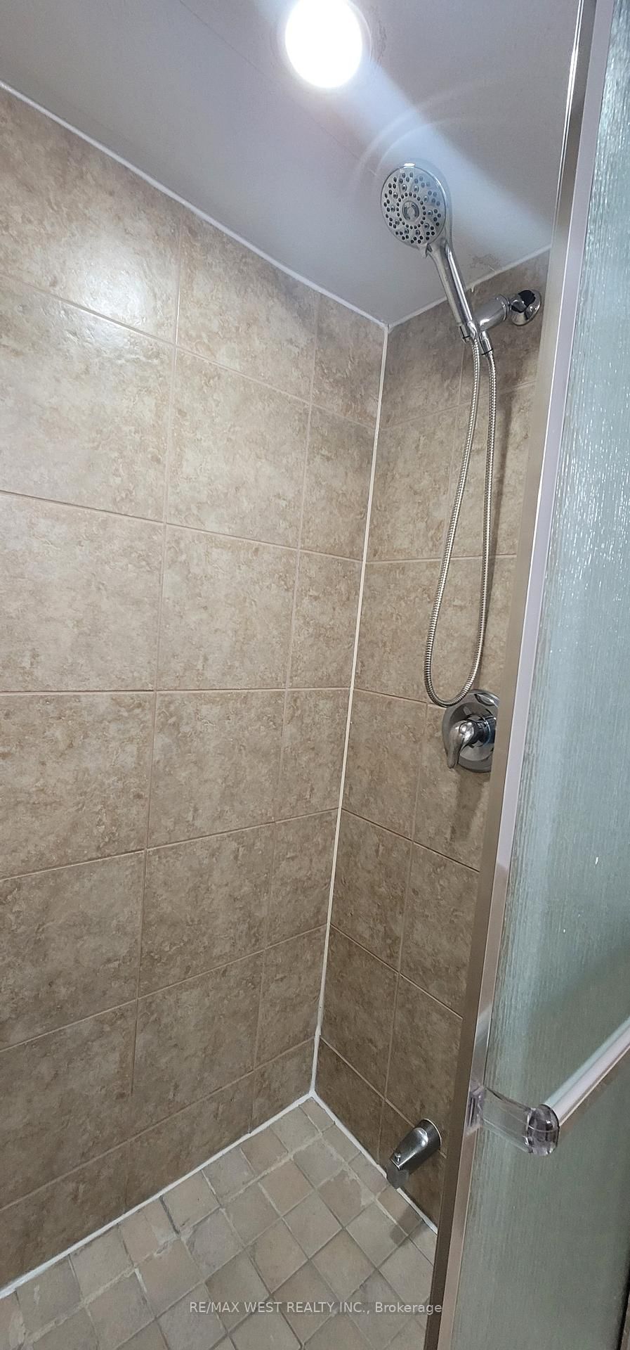 171 Westmeadow Drive, Unit Basement - Photo 8