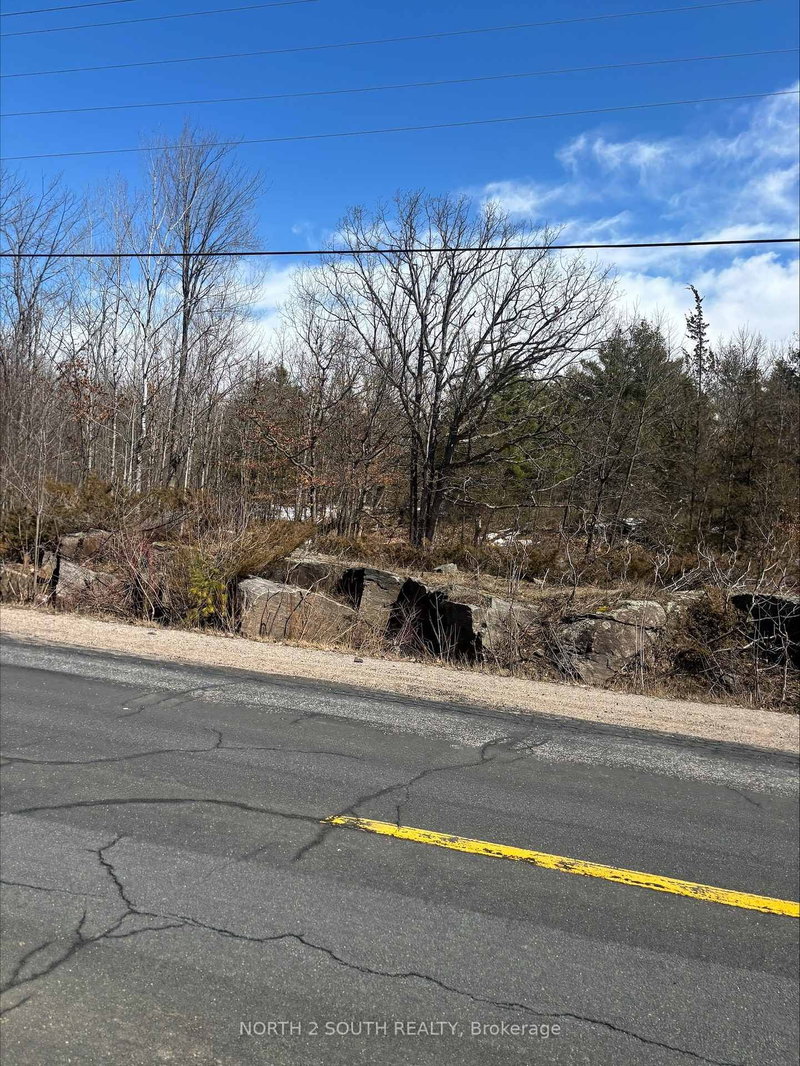 930 Honey Harbour Rd, Georgian Bay, L0K 1S0 | Image 2