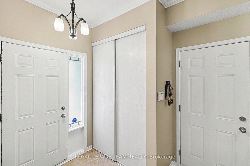 267 Northwind St, Orleans, K4A 5G5 | Image 2