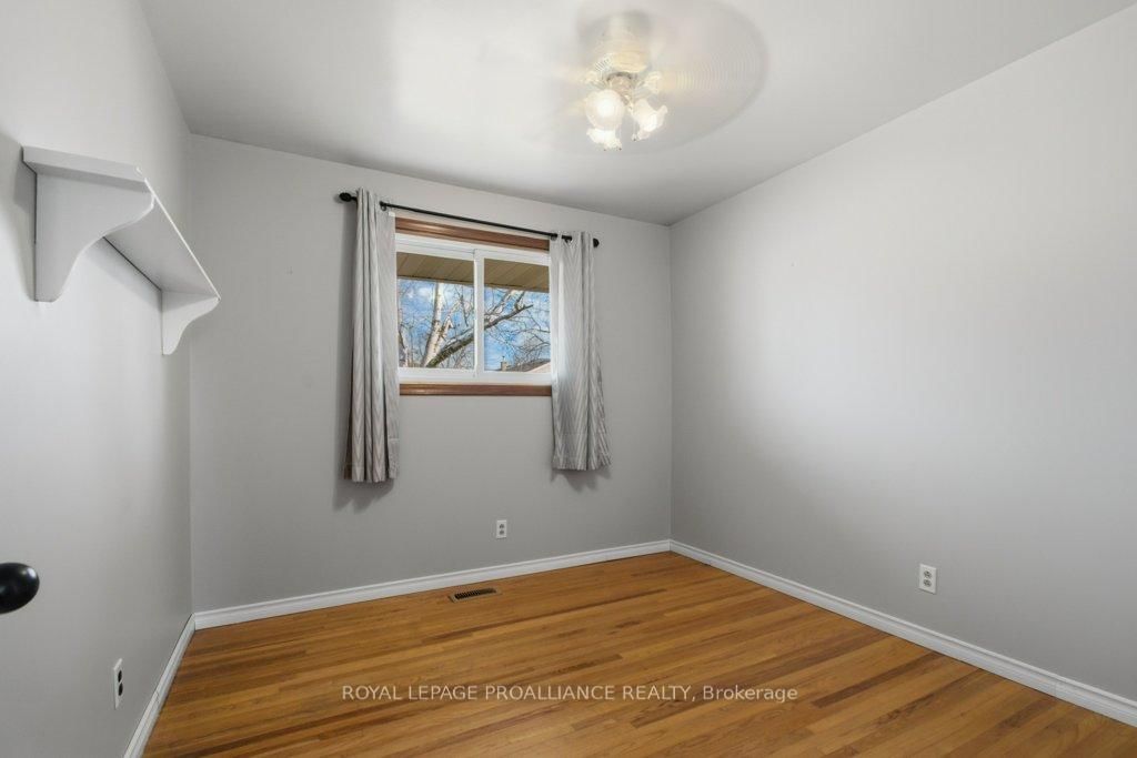 4 O'Neil Crescent • Quinte West, ON photo 15