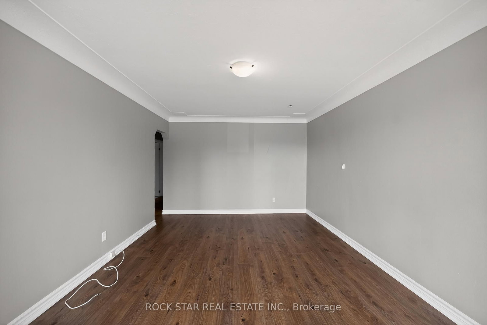 Detached House for sale at 76 Terrace Drive, Hamilton, Ontario, L9A 2Y6 - Balfour - MLS: X12981376