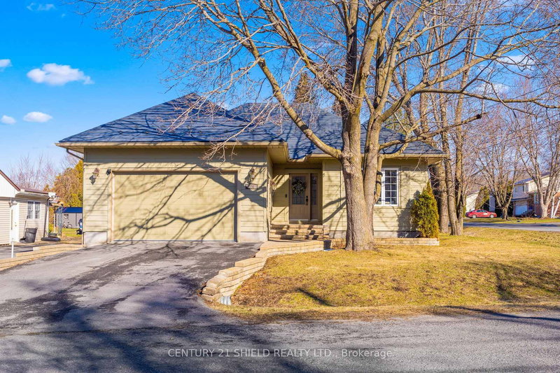 728 ST ANTOINE St, Cornwall, K6H 7G9 | Image 3