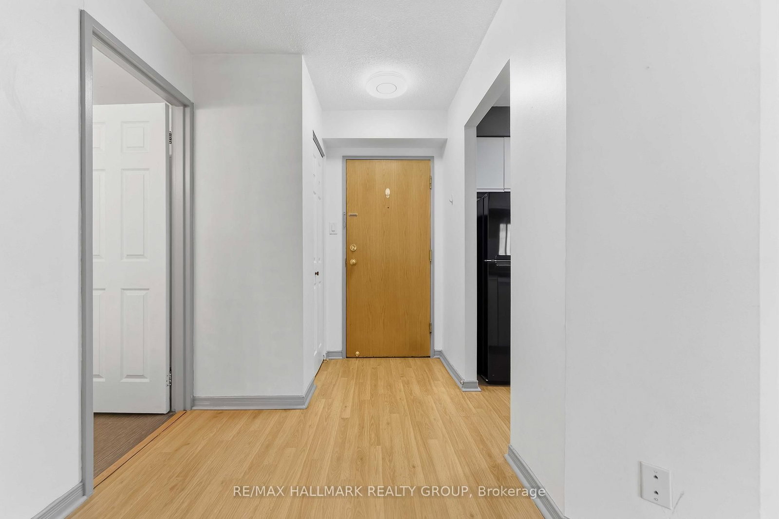 199 Kent Street N, Unit 1602 - Photo 14