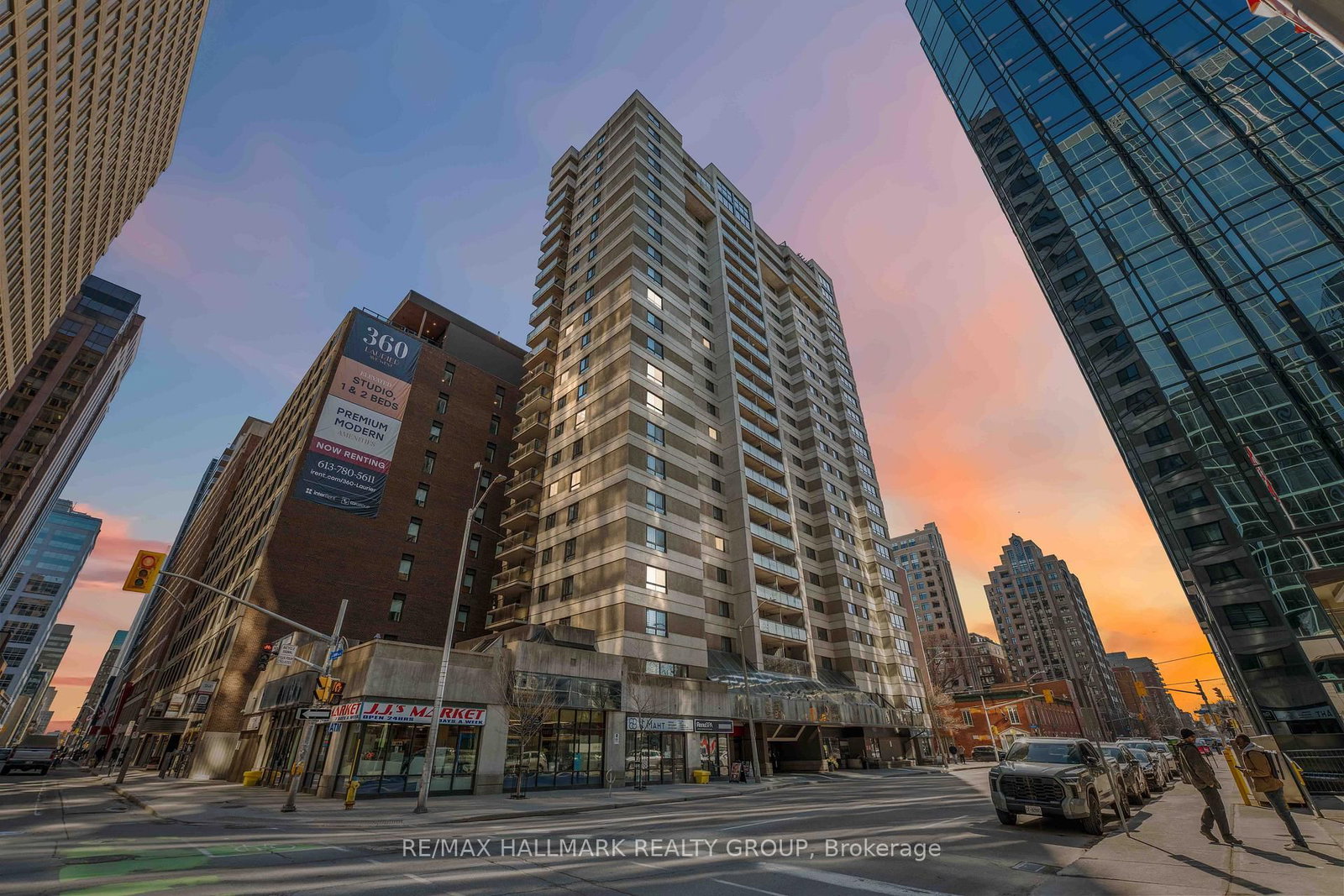 199 Kent Street N, Unit 1602 - Photo 2