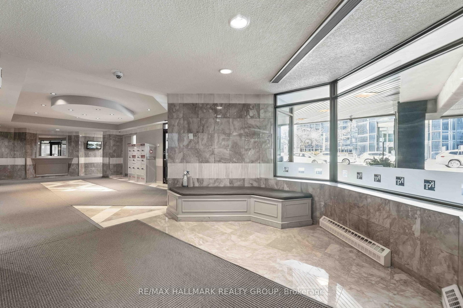 199 Kent Street N, Unit 1602 - Photo 5