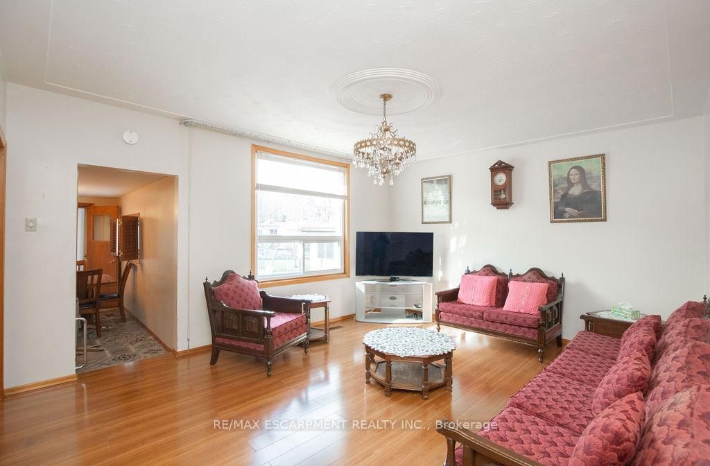 91 Pearl Street N • Hamilton, ON photo 6