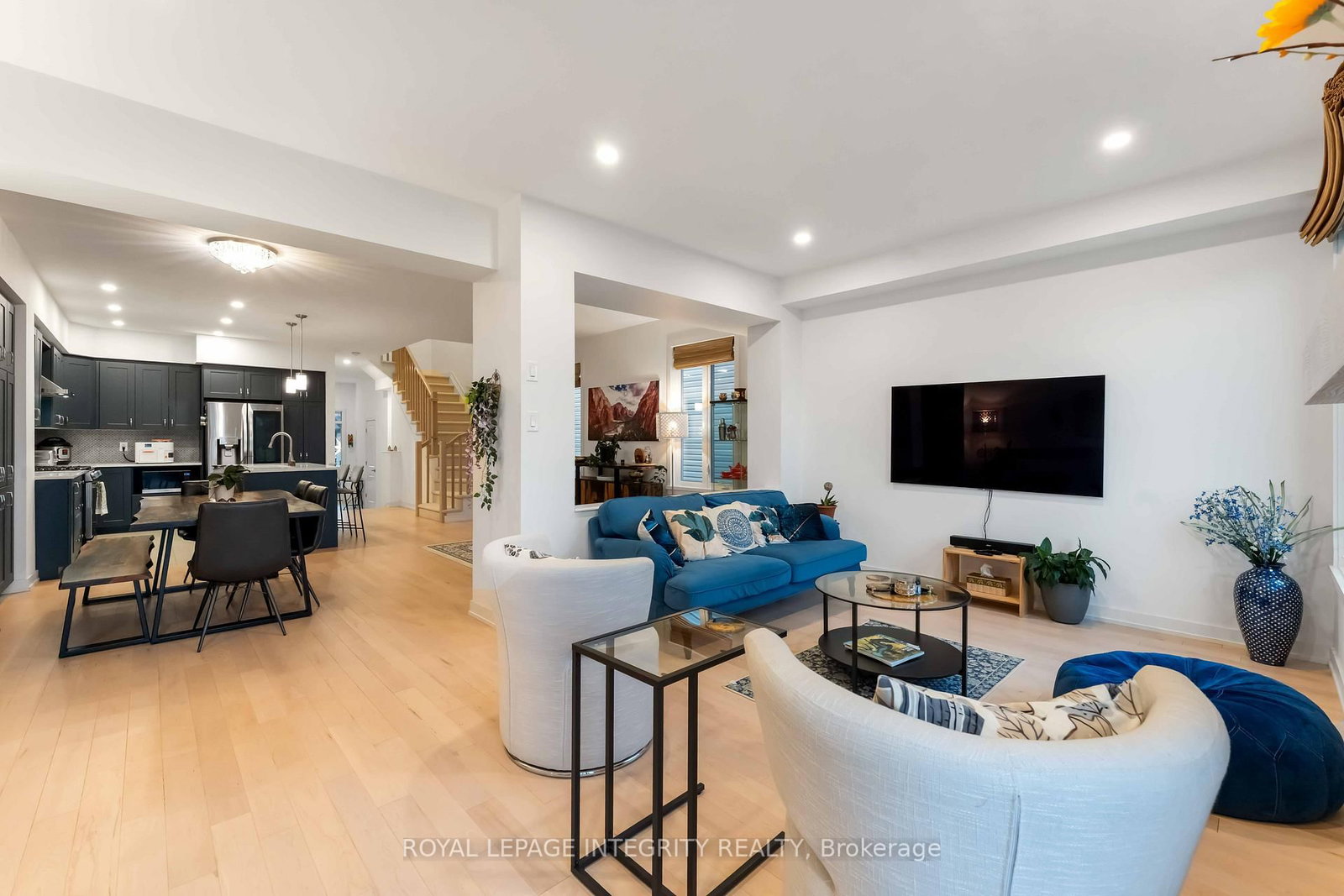 221 Finsbury Avenue - Photo 16