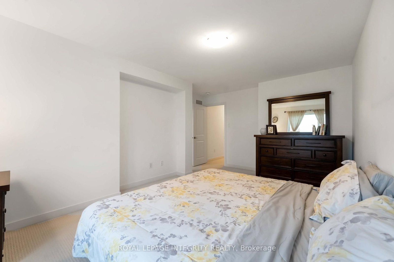 221 Finsbury Avenue - Photo 26