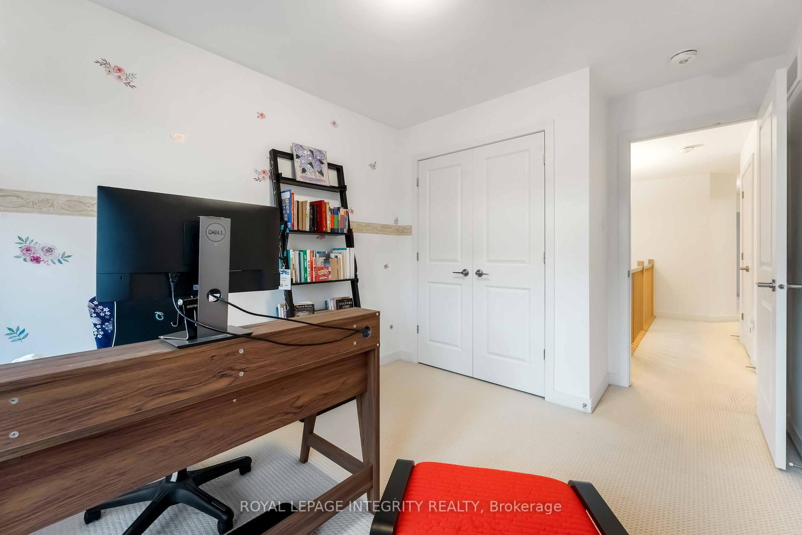 221 Finsbury Avenue - Photo 33