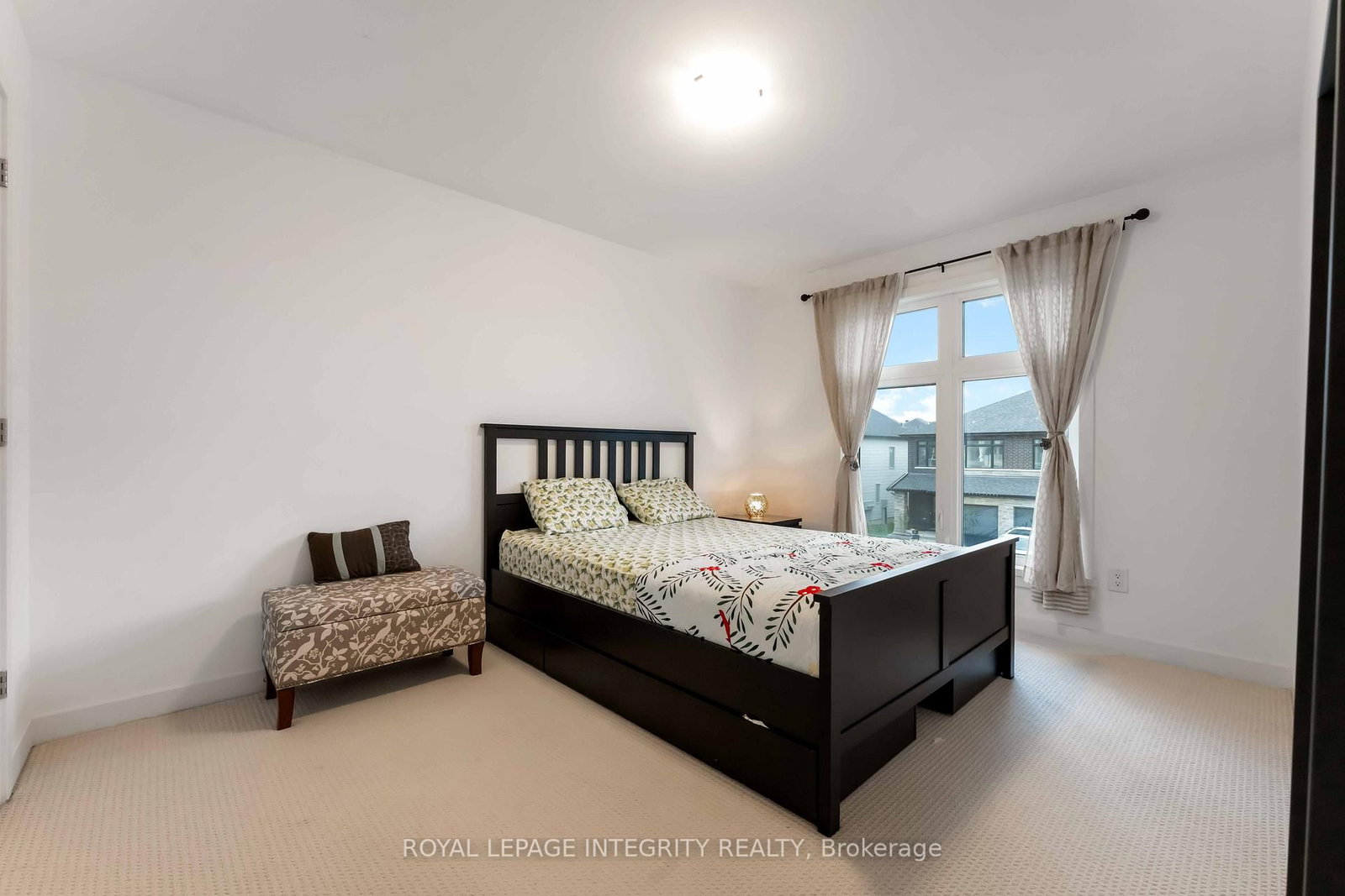 221 Finsbury Avenue - Photo 34