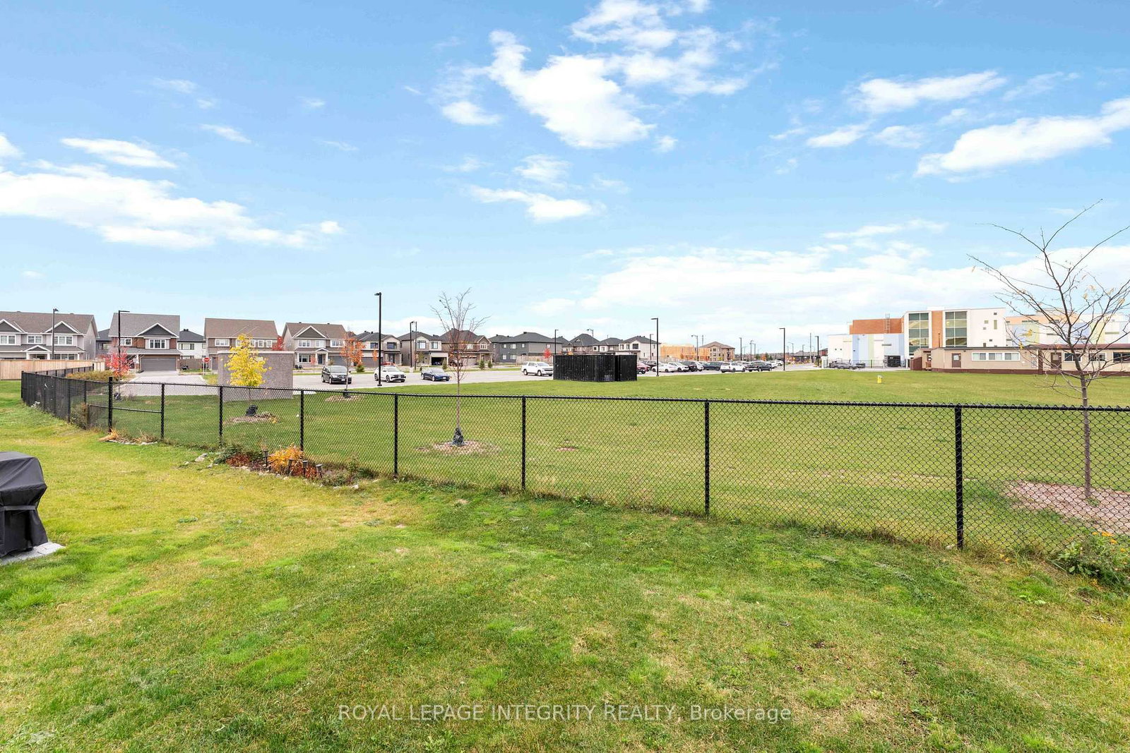 221 Finsbury Avenue - Photo 48