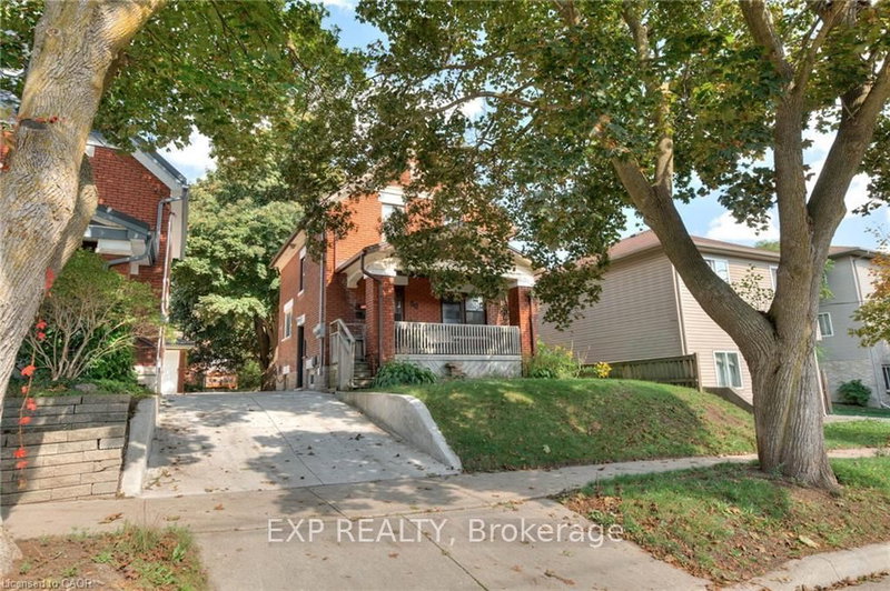 50 Walnut St, Kitchener, N2G 1P6 | Image 2