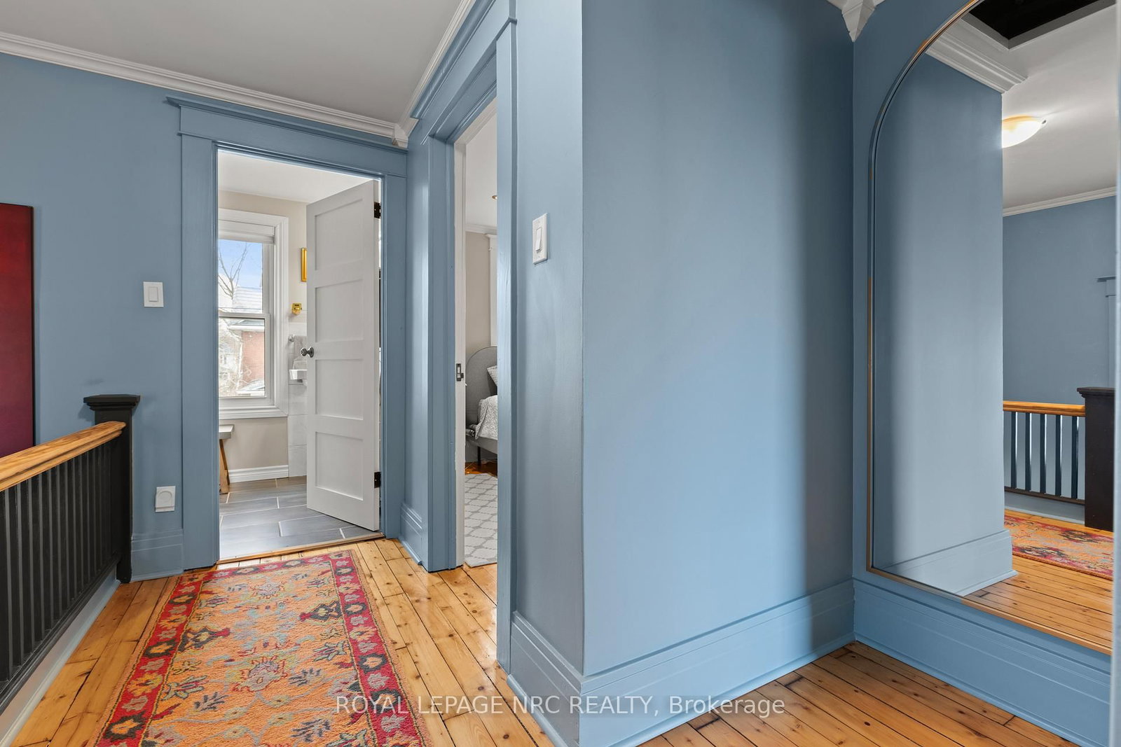 Detached House for sale at 51 Chaplin Avenue, St. Catharines, Ontario, L2R 2E4 - Downtown - MLS: X12981638