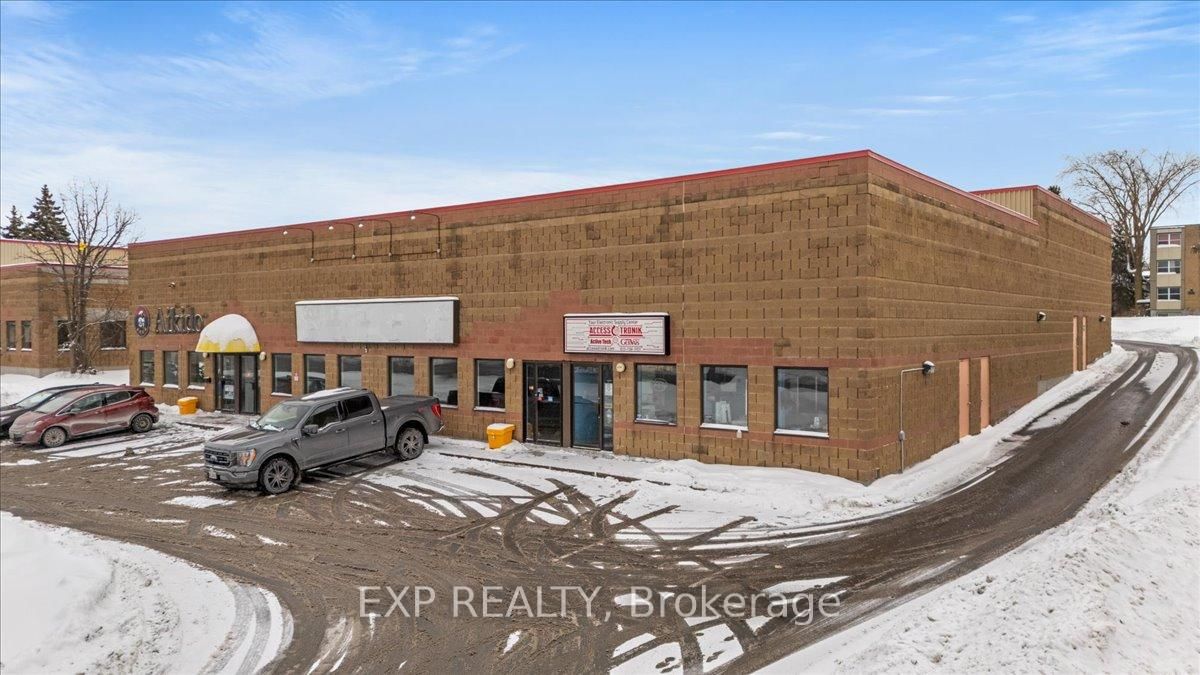 716 Industrial Avenue - Photo 2