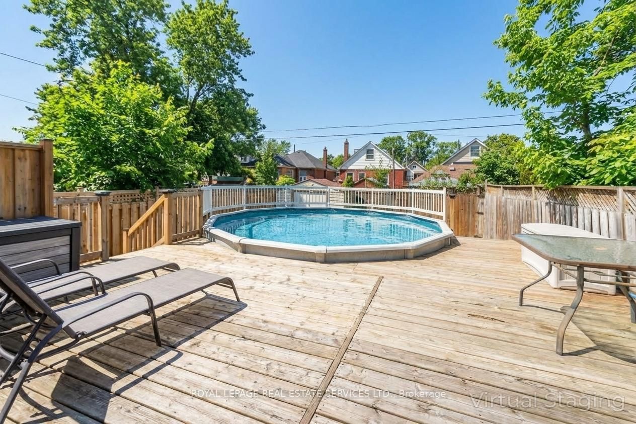 Detached House for sale at 54 Weir Street, Hamilton, Ontario, L8K 3A4 - Bartonville - MLS: X12981768