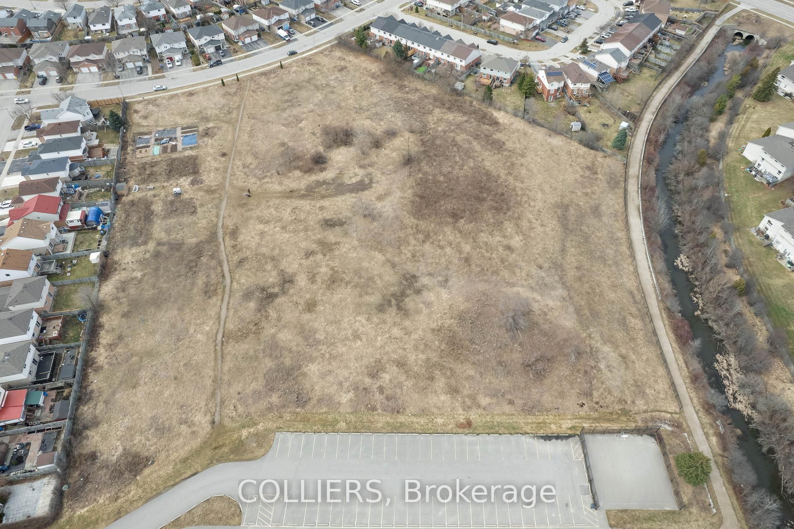 170 Stephanie Drive - Photo 3