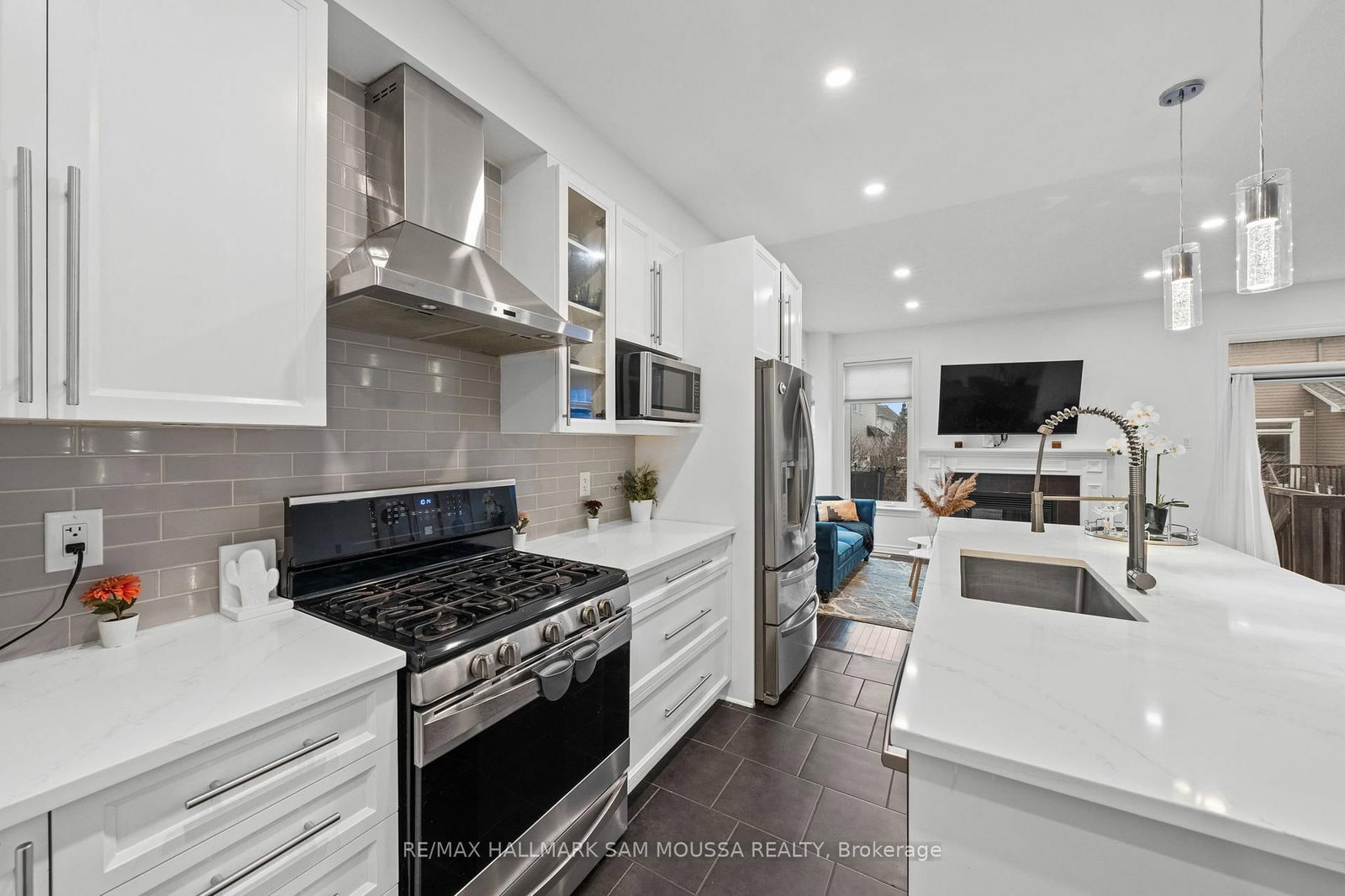 185 Flat Sedge Crescent - Photo 16