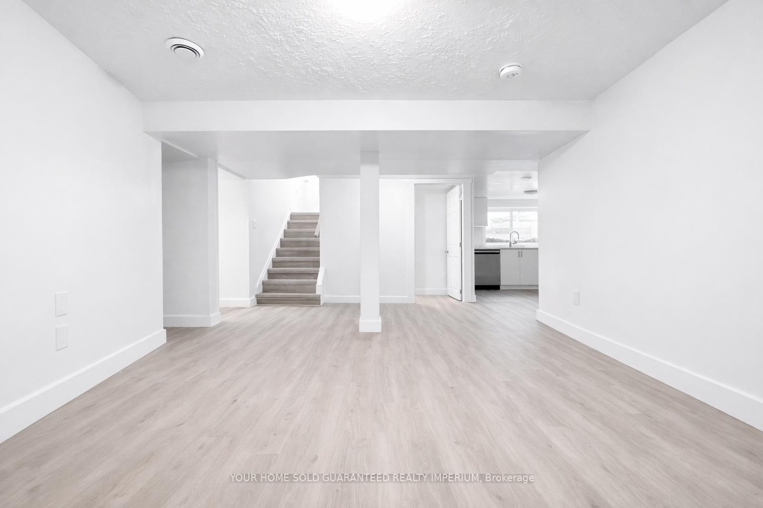 428 Thorold Road, Unit 3 - Photo 4