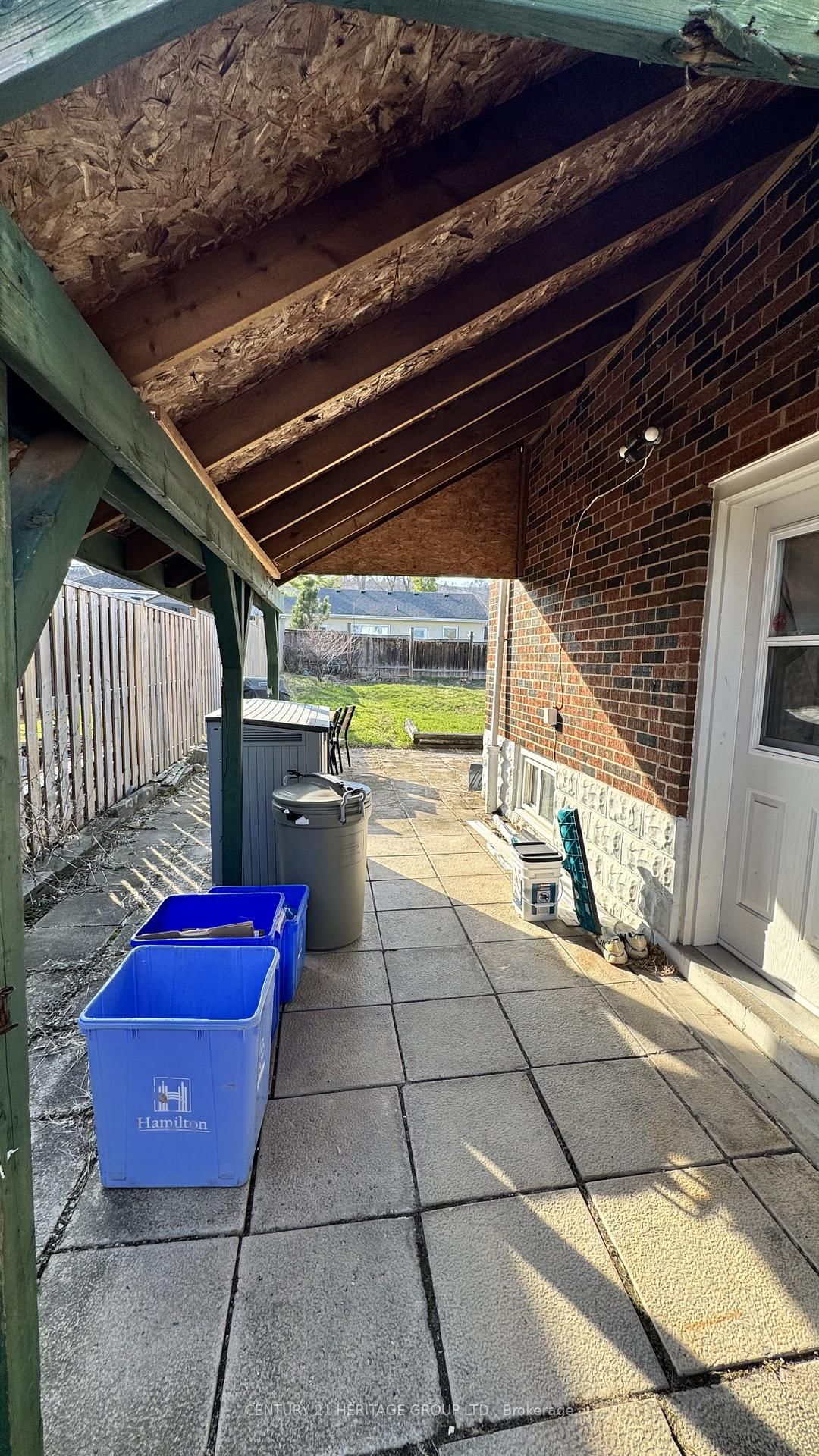 Detached House for lease at Main-166 Erindale Avenue, Hamilton, Ontario, L8K 4R4 - Rosedale - MLS: X12981956