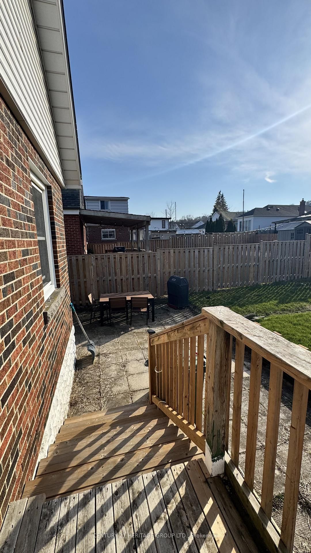 Detached House for lease at Main-166 Erindale Avenue, Hamilton, Ontario, L8K 4R4 - Rosedale - MLS: X12981956