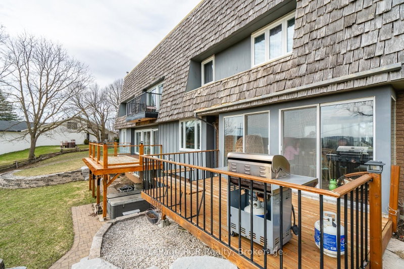 136 4th Avenue