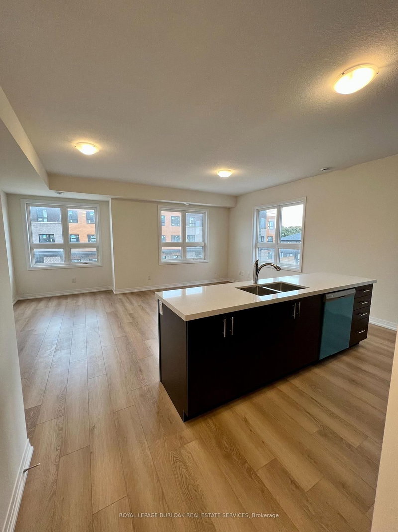 53 - 6705 Cropp St, Niagara Falls, L2E 0C1 | Image 3