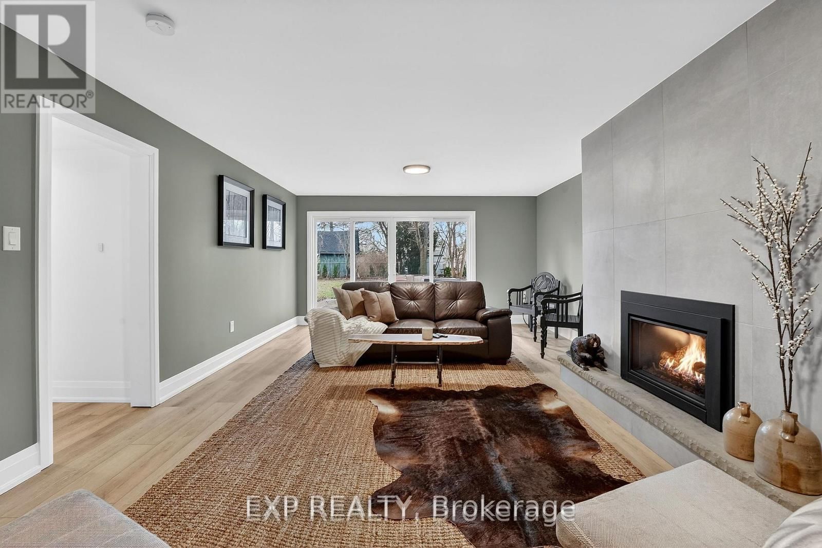 Detached House for sale at 34 Pancake Lane, Pelham, Ontario, L3E 0J5 - Fonthill - MLS: X12982024