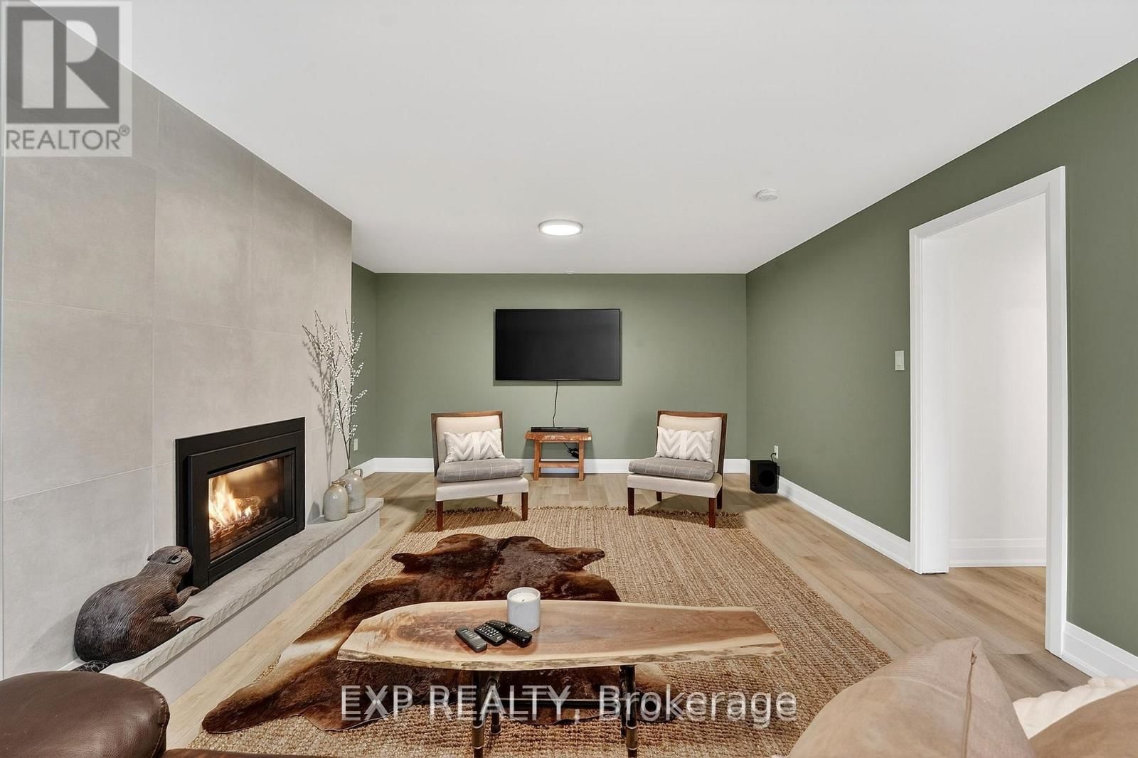 Detached House for sale at 34 Pancake Lane, Pelham, Ontario, L3E 0J5 - Fonthill - MLS: X12982024