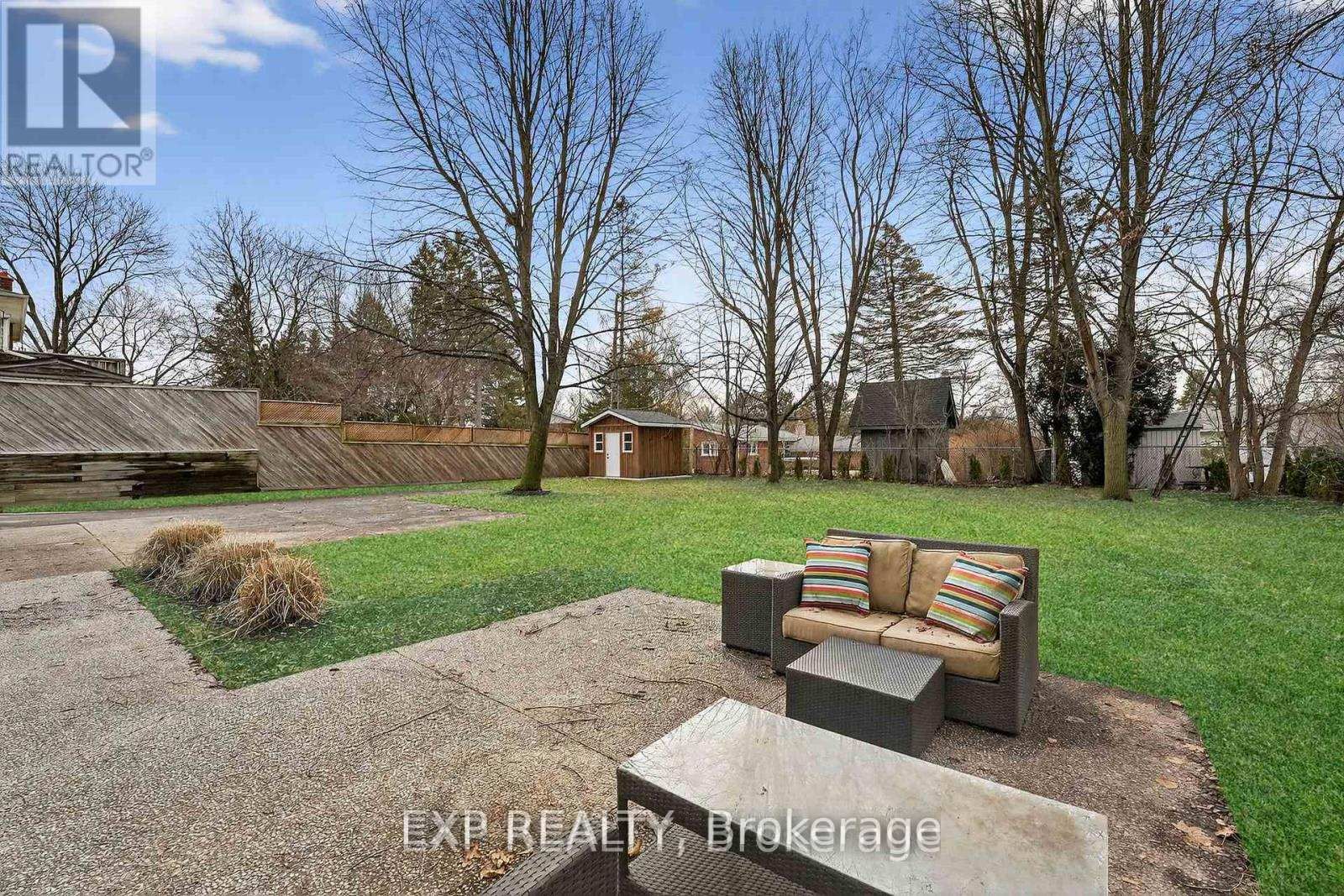 Detached House for sale at 34 Pancake Lane, Pelham, Ontario, L3E 0J5 - Fonthill - MLS: X12982024