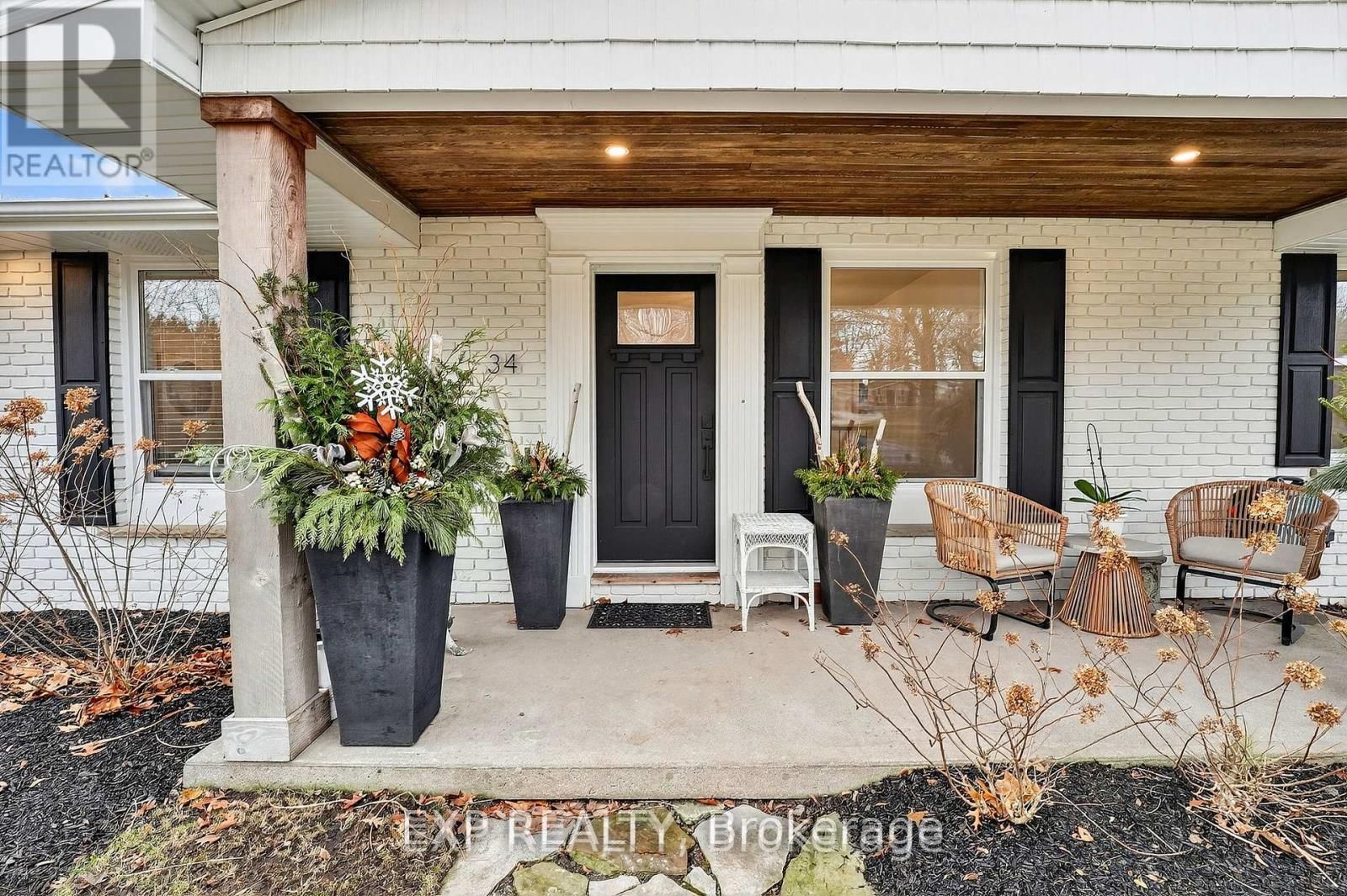 Detached House for sale at 34 Pancake Lane, Pelham, Ontario, L3E 0J5 - Fonthill - MLS: X12982024