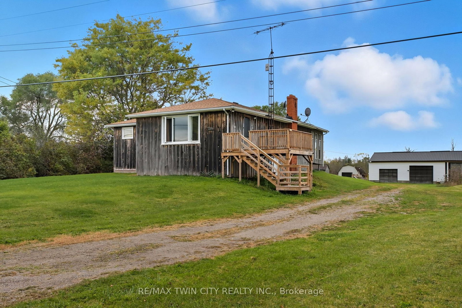 Detached House for sale at 2091 Concession 6 Road, Hamilton, Ontario, N0B 1L0 - Rural Flamborough - MLS: X12982100