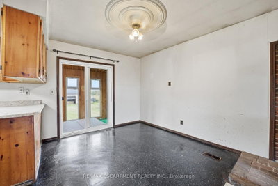 2091 Concession 6 Road W • Hamilton, ON photo 6