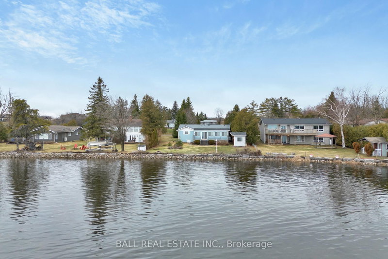 11 Lakeview Cres, Kawartha Lakes, K0M 1A0 | Image 2