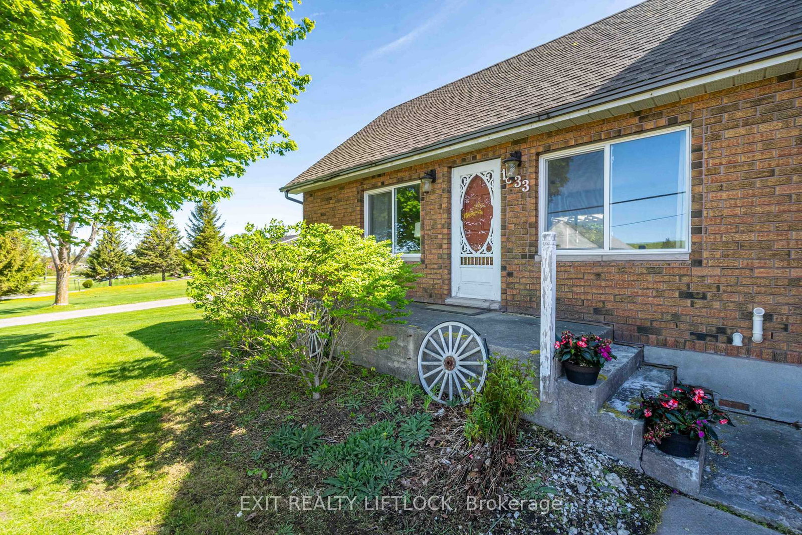 1833 Keene Road • Otonabee-South Monaghan, ON photo 1