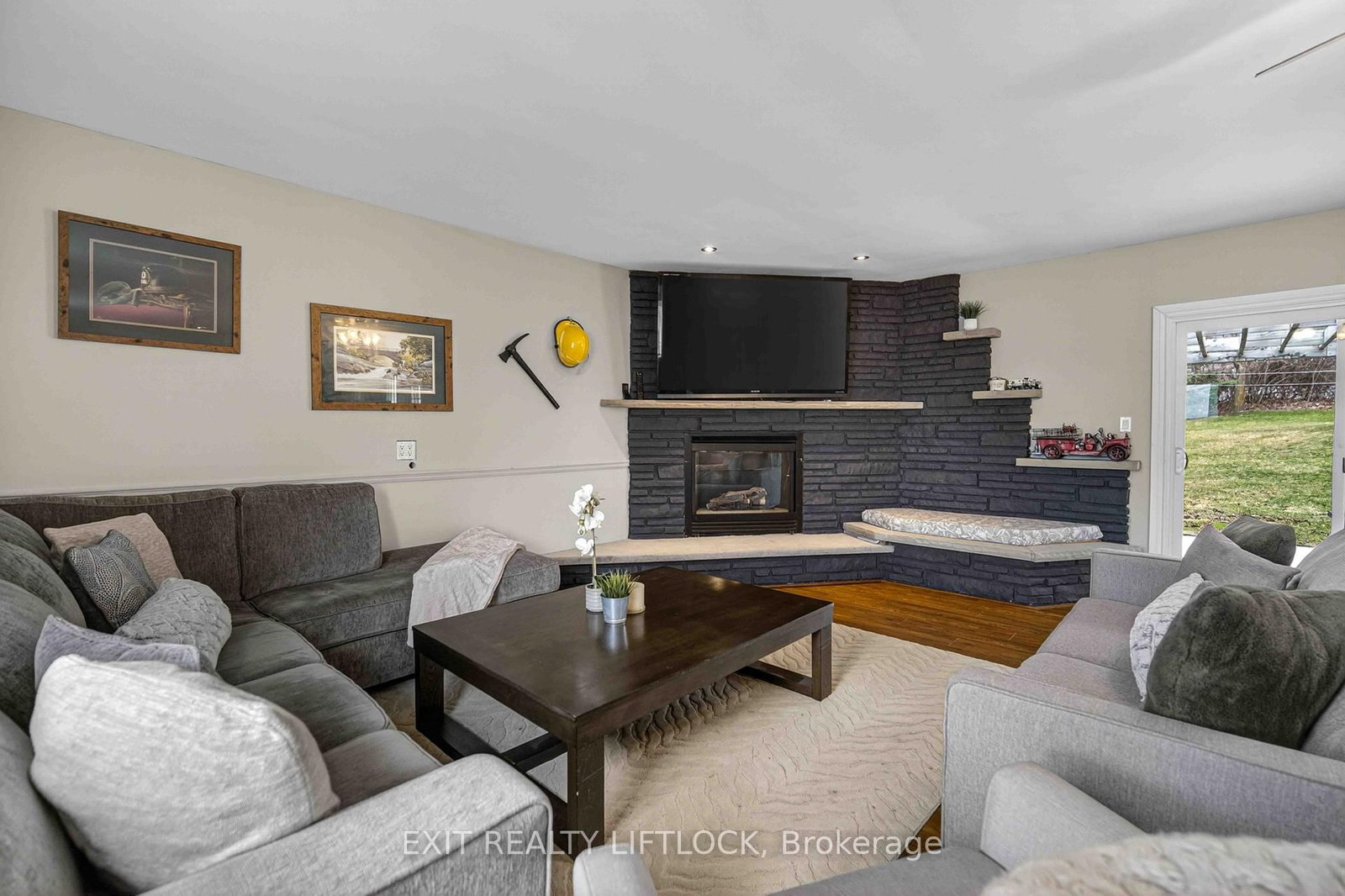 1833 Keene Road • Otonabee-South Monaghan, ON photo 9