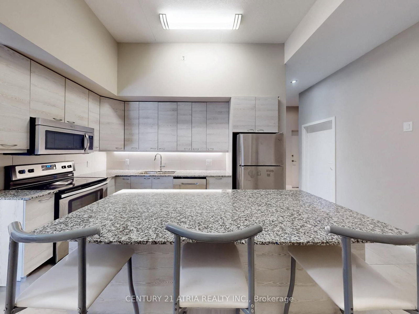 280 Lester Street, Unit 308 - Photo 10