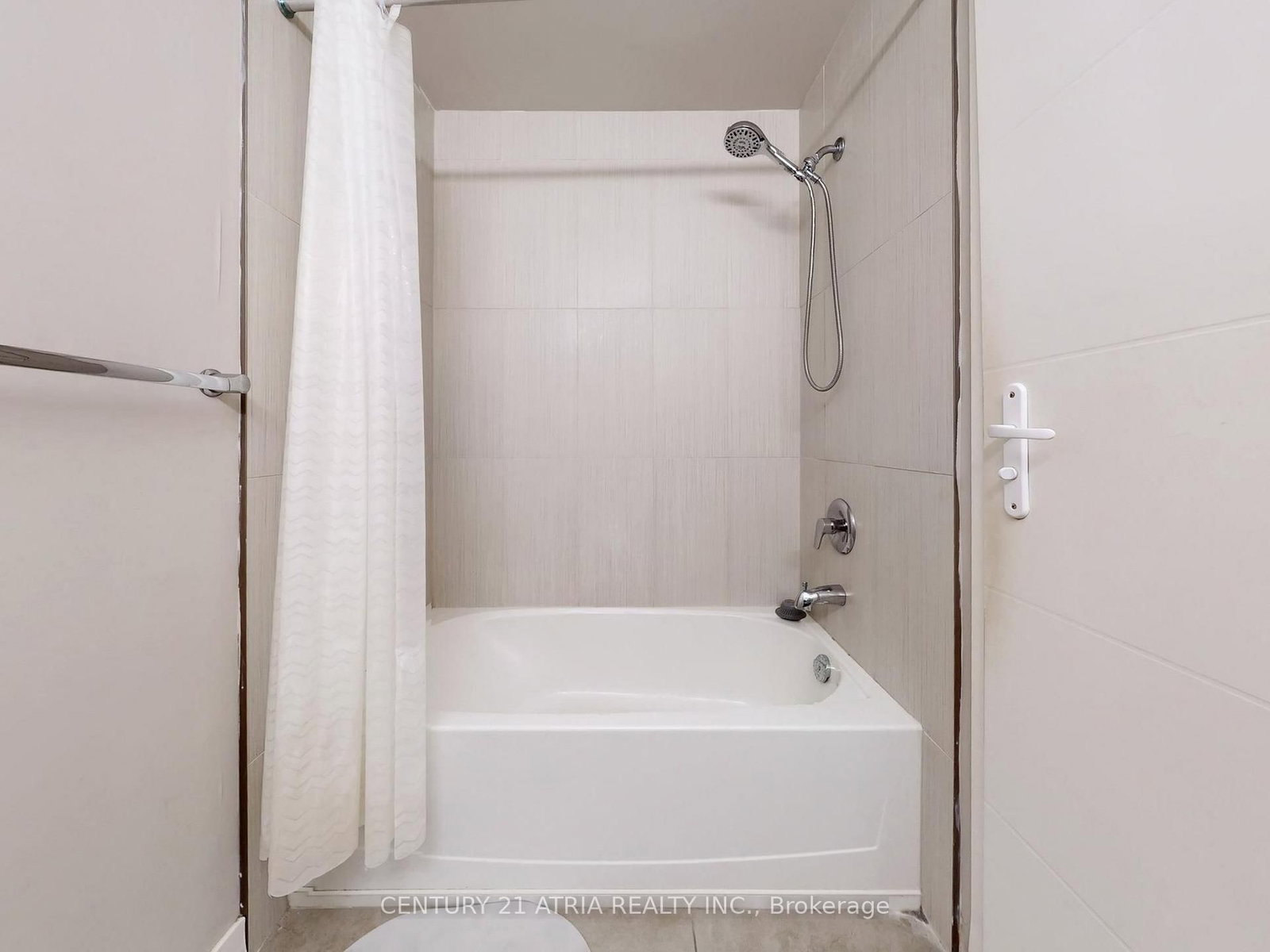 280 Lester Street, Unit 308 - Photo 16