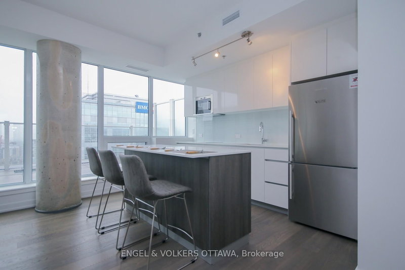 2203 - 199 SLATER St, Ottawa, K1P 0C8 | Image 3