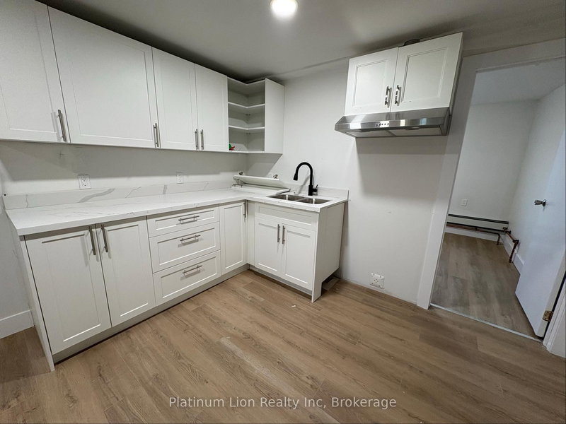 8 - 803 King St, Port Colborne, L3K 4J3 | Image 2