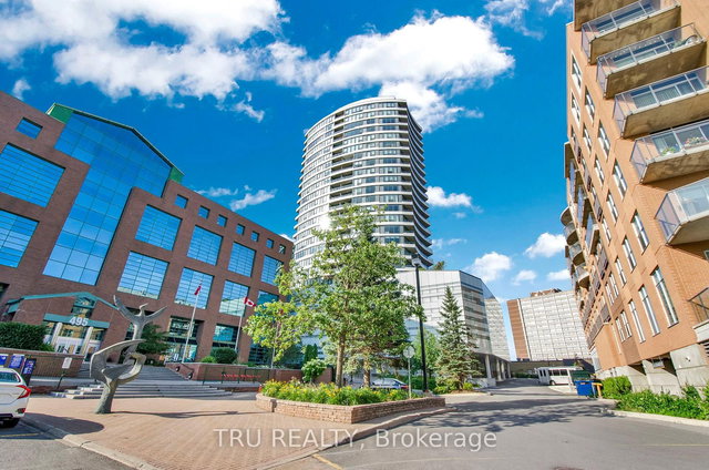 910 - 485 Richmond Road