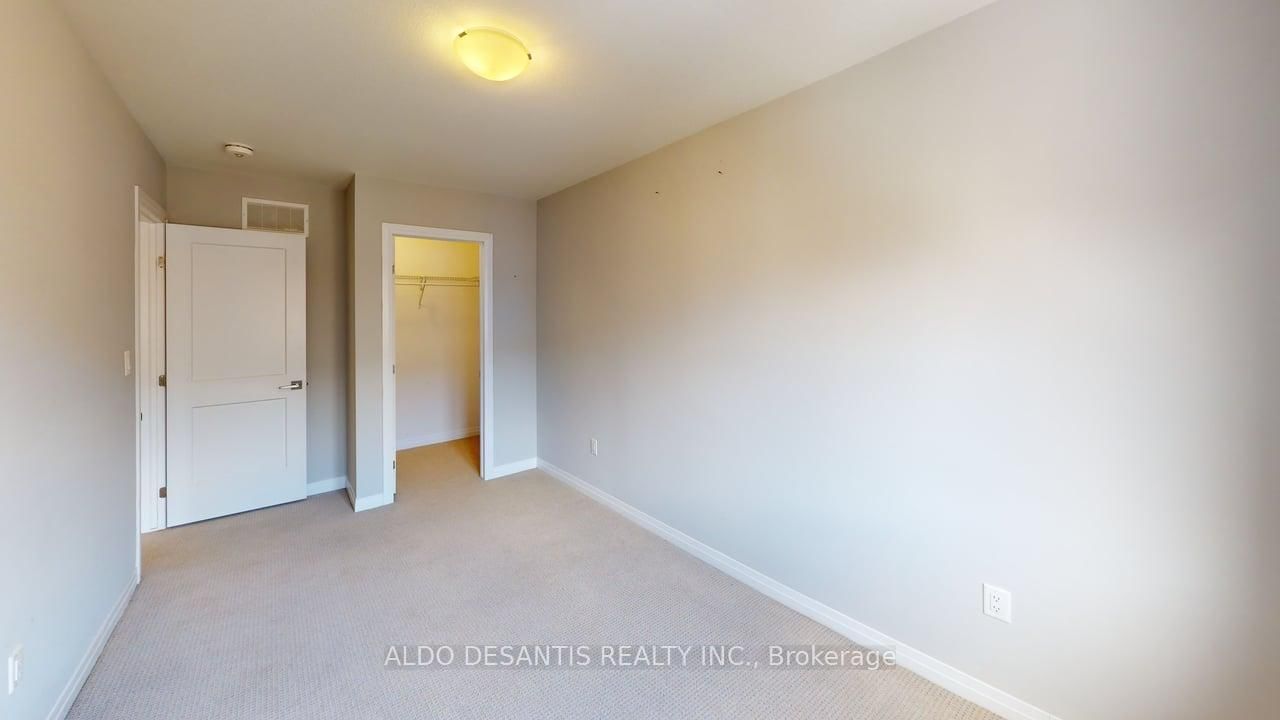 64 Soho Street - Photo 3