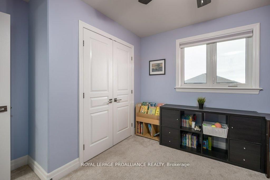 60 Crews Crescent - Photo 32