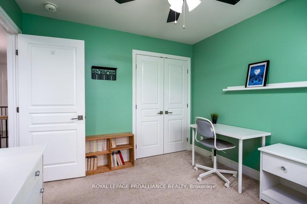 60 Crews Crescent - Photo 37